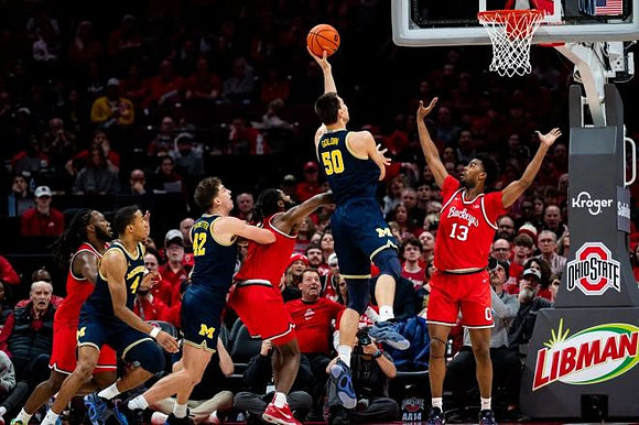 Nimari Burnett (4), Will Tschetter (42), and Vladislav Goldin (50)