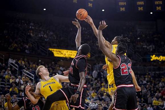 Danny Wolf (1) and Nimari Burnett (4)